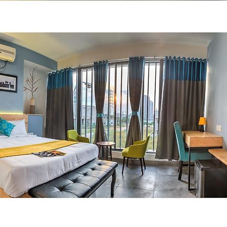 Aura Corporate Suites At Manyata Tech Park Bangalore Ngoại thất bức ảnh